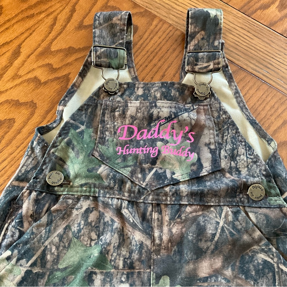 Lee Originals Camo Overalls, Little Girls Sz 24 Mos. - Picture 2 of 10